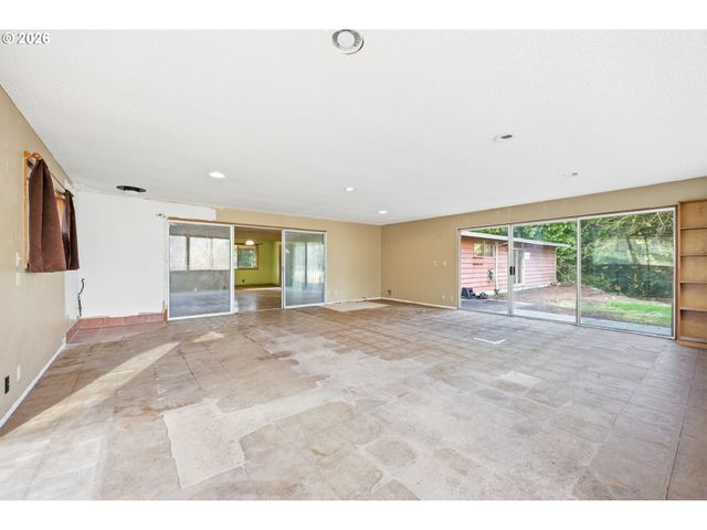 19124 Se JACOBY Rd, Sandy, OR 97055