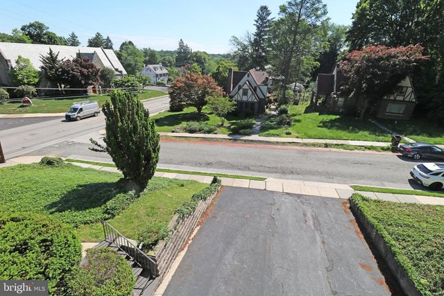 200 W SPRINGFIELD RD, Springfield, PA 19064