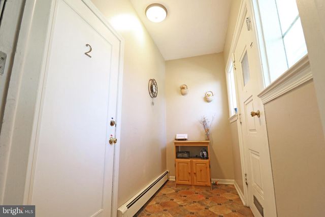 200 W SPRINGFIELD RD, Springfield, PA 19064