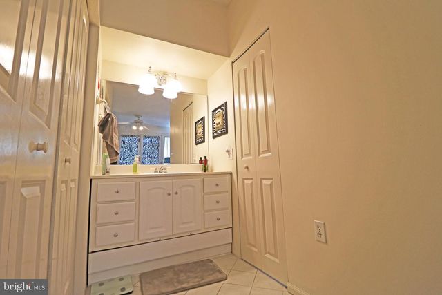 200 W SPRINGFIELD RD, Springfield, PA 19064