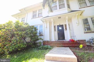 200 W SPRINGFIELD RD, Springfield, PA 19064