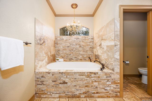 2102 Elm Vista, San Antonio, TX 78230