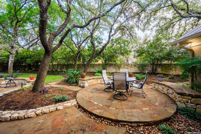 2102 Elm Vista, San Antonio, TX 78230