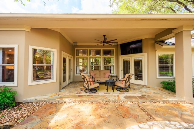 2102 Elm Vista, San Antonio, TX 78230