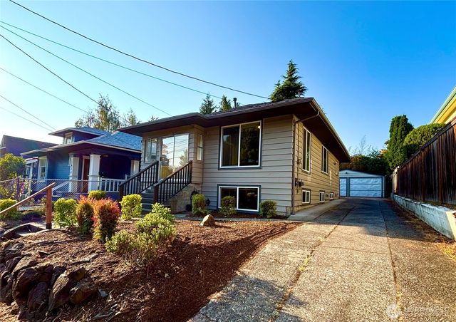 1706 N 50th Street, Seattle, WA 98103
