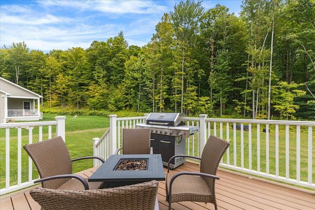 246 Hendee Lane, Jericho, VT 05465