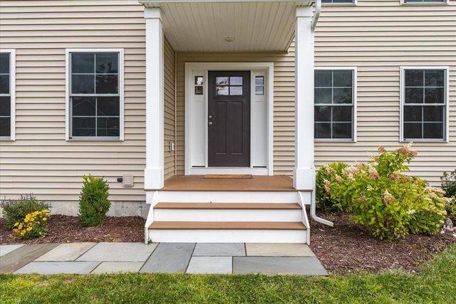 246 Hendee Lane, Jericho, VT 05465