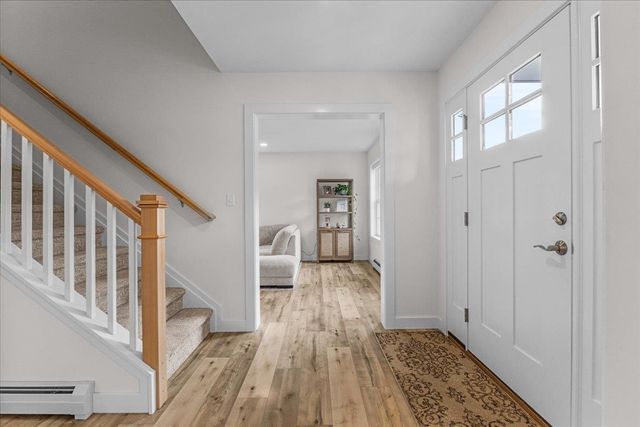 246 Hendee Lane, Jericho, VT 05465