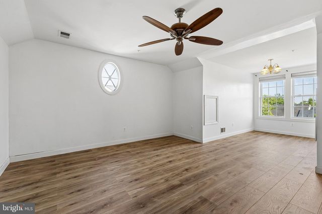 43809 WATER BAY TER, Leesburg, VA 20176