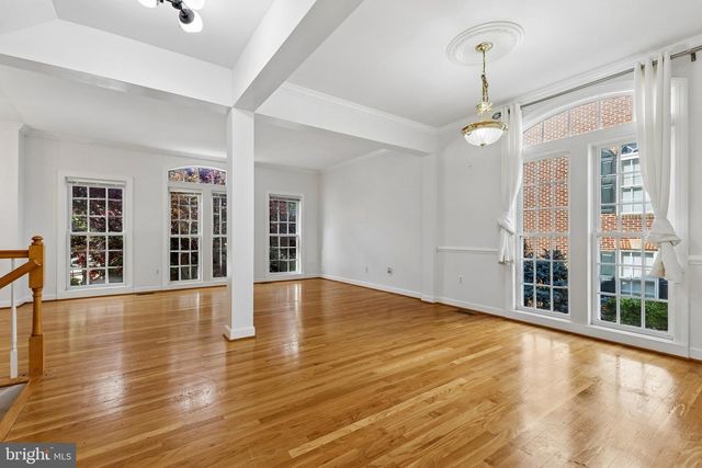 43809 WATER BAY TER, Leesburg, VA 20176