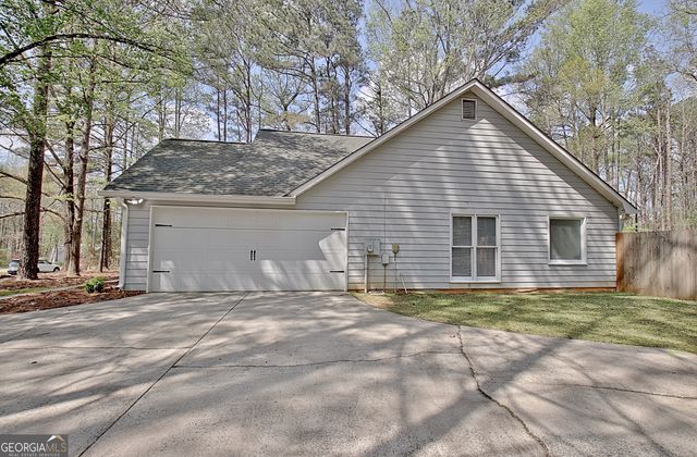 29 Kathleen Court, Newnan, GA 30265