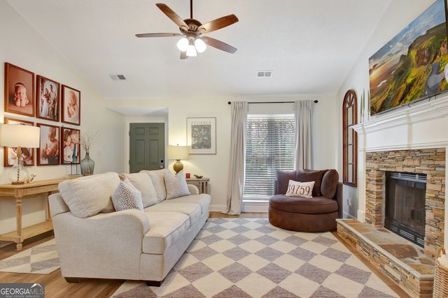 29 Kathleen Court, Newnan, GA 30265