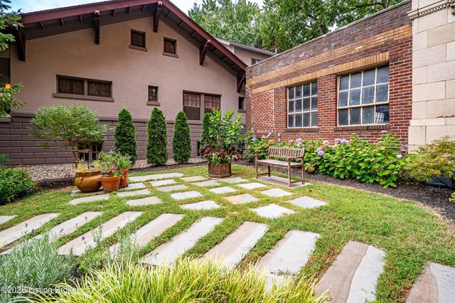 2140 Bonnycastle Ave APT 1C, Louisville, KY 40205