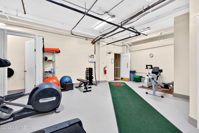 2140 Bonnycastle Ave APT 1C, Louisville, KY 40205