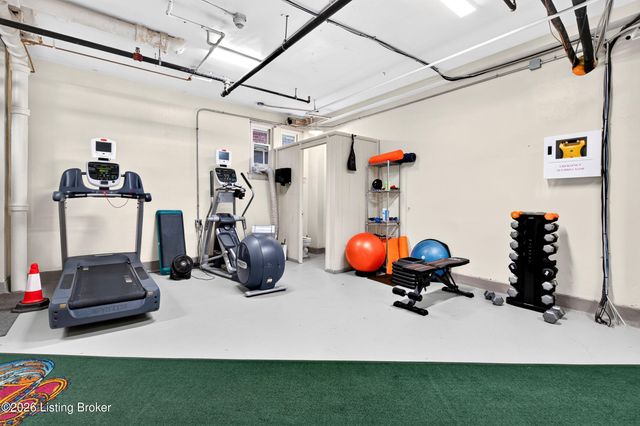 2140 Bonnycastle Ave APT 1C, Louisville, KY 40205