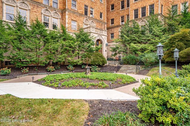 2140 Bonnycastle Ave APT 1C, Louisville, KY 40205