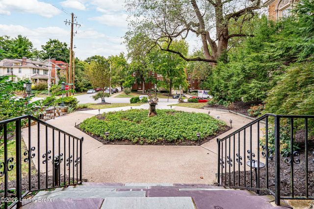 2140 Bonnycastle Ave APT 1C, Louisville, KY 40205