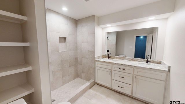 1110 Mill Run Rd, Athens, TX 75751