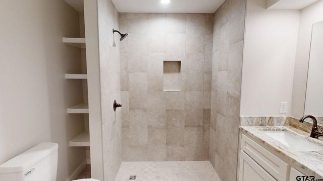 1110 Mill Run Rd, Athens, TX 75751