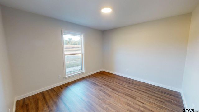 1110 Mill Run Rd, Athens, TX 75751