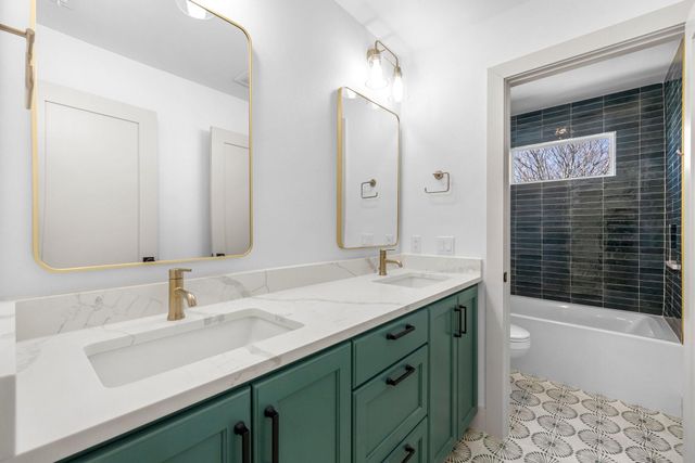 512 W St Johns Ave, Austin, TX 78752