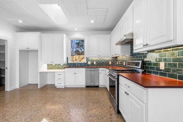512 W St Johns Ave, Austin, TX 78752