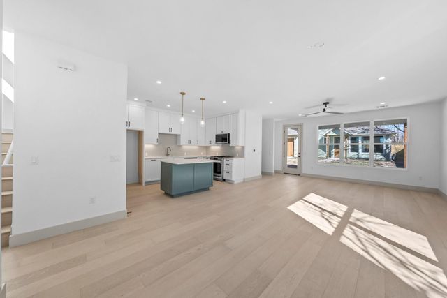 512 W St Johns Ave, Austin, TX 78752