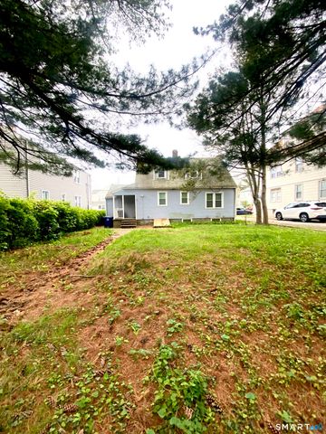 108 Princeton Street, Bridgeport, CT 06605