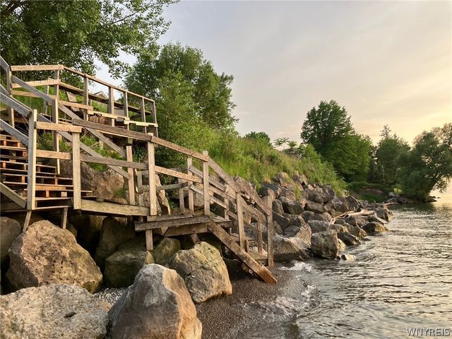 2949 West Lake Road, Wilson, NY 14172