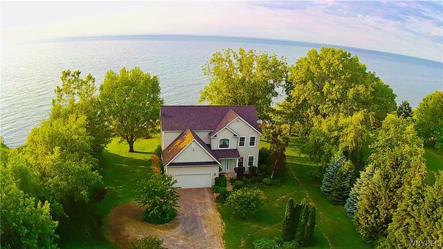 2949 West Lake Road, Wilson, NY 14172