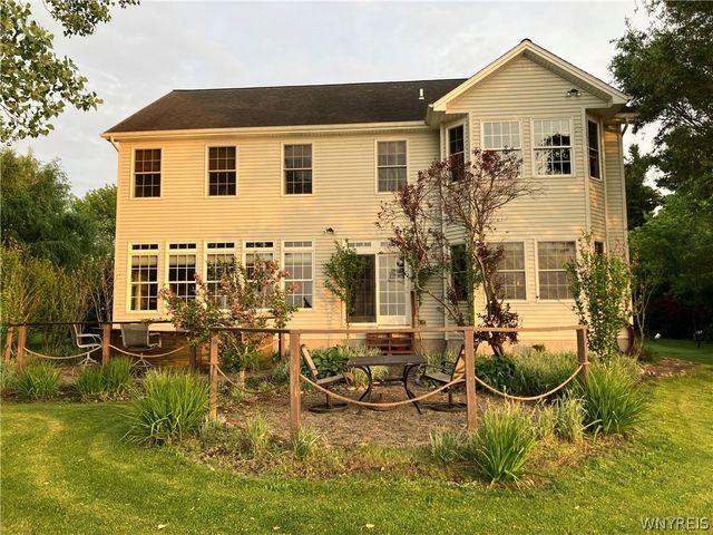 2949 West Lake Road, Wilson, NY 14172