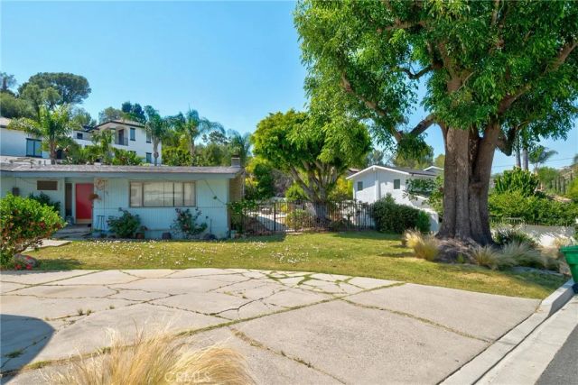 12751 Bonita Heights, Santa Ana, CA 92705