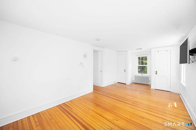 12 Roosevelt Road, Westport, CT 06880