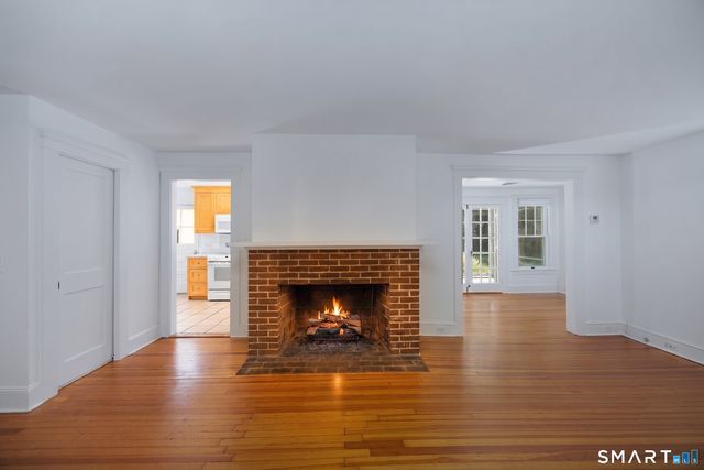 12 Roosevelt Road, Westport, CT 06880