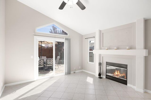 4809 Winter Oak Way, Antelope, CA 95843