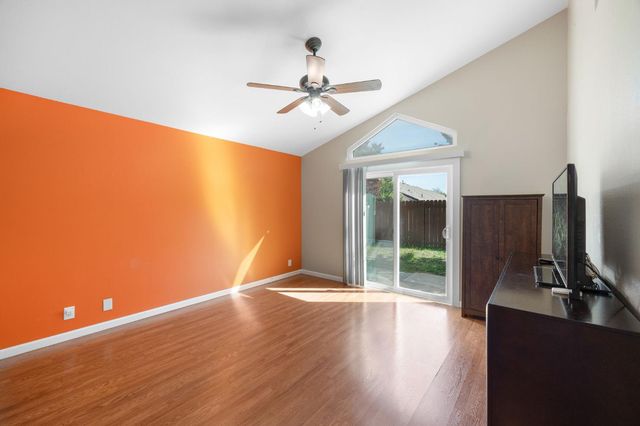 4809 Winter Oak Way, Antelope, CA 95843