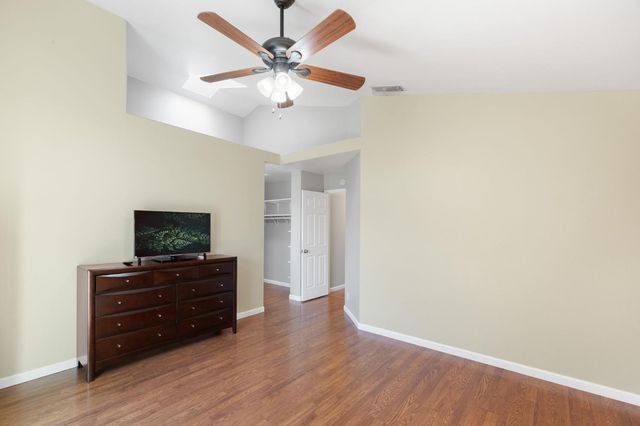 4809 Winter Oak Way, Antelope, CA 95843