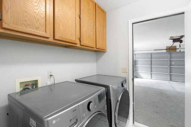 4809 Winter Oak Way, Antelope, CA 95843