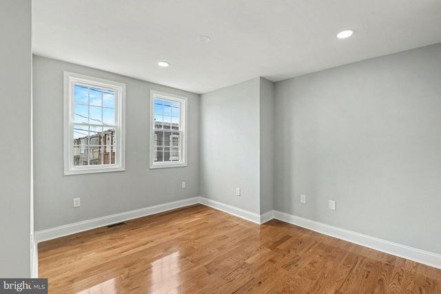 2609 E MADISON ST E, Baltimore, MD 21205