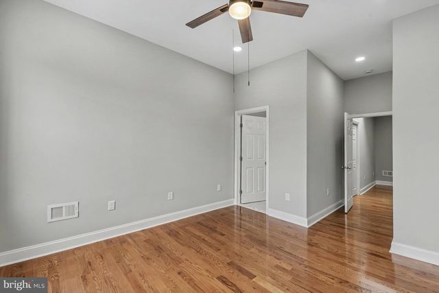 2609 E MADISON ST E, Baltimore, MD 21205