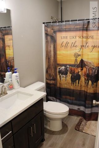 10630 36th E, Idaho Falls, ID 83401