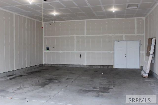 10630 36th E, Idaho Falls, ID 83401