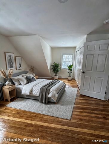 24 North Avenue, North Haven, CT 06473