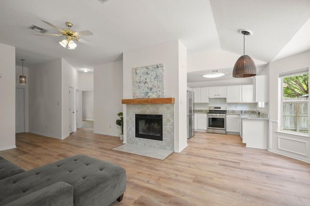 438 Katy XING, Georgetown, TX 78626