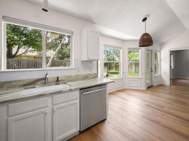 438 Katy XING, Georgetown, TX 78626