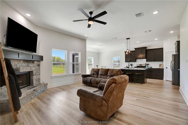 4950 County Road 128, Iola, TX 77861