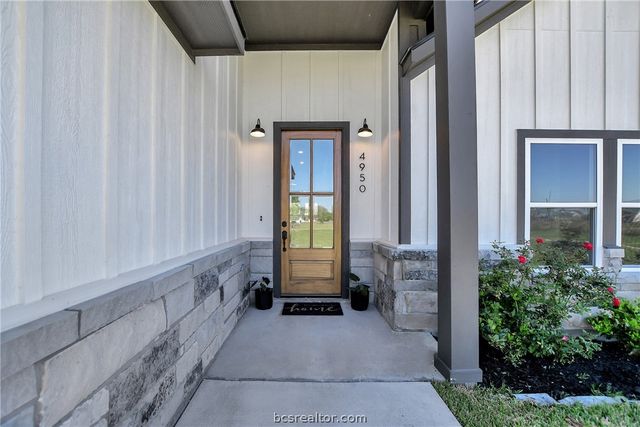 4950 County Road 128, Iola, TX 77861