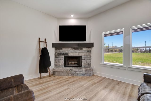 4950 County Road 128, Iola, TX 77861