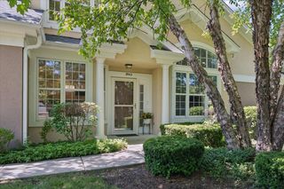 3042 Lexington Lane 3R41, Glenview, IL 60026
