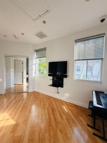 21025 NE 38th 81 81, Aventura, FL 33180